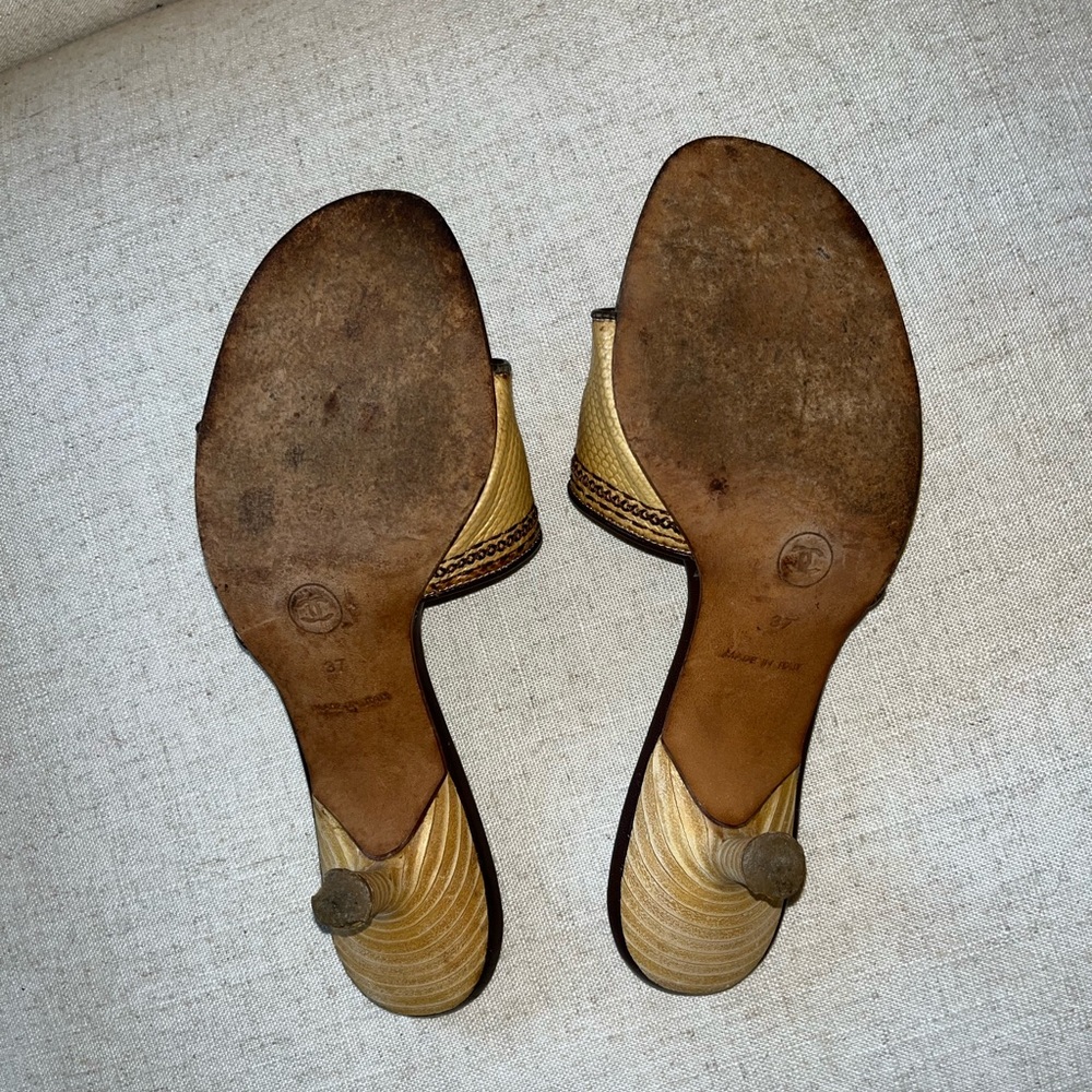 Vintage Chanel Raffia Woven Kitten Heel Mule Sandal Size 37 - Picture 3 of 10